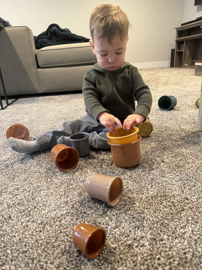 pincer grasp skills 10-month-old